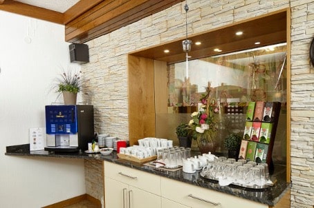 Getränke Auswahl beim Frühstücksbuffet im Haus Aschgan